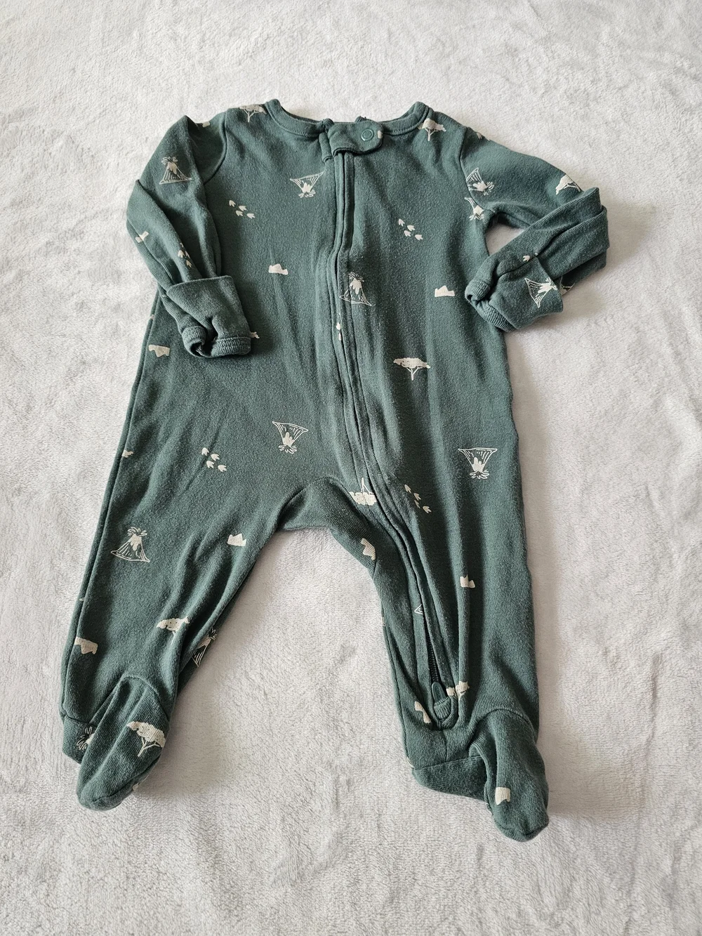 Carter’s Baby Footed Sleeper Pajama Bundle Dinosaur Print Zip One Piece 0-3M